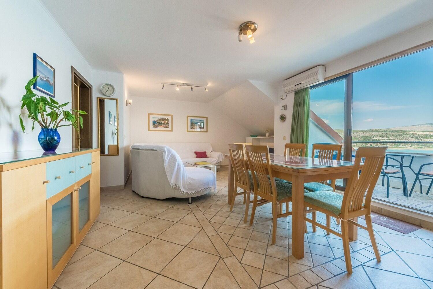 Apartment Bubi Трогир Екстериор снимка