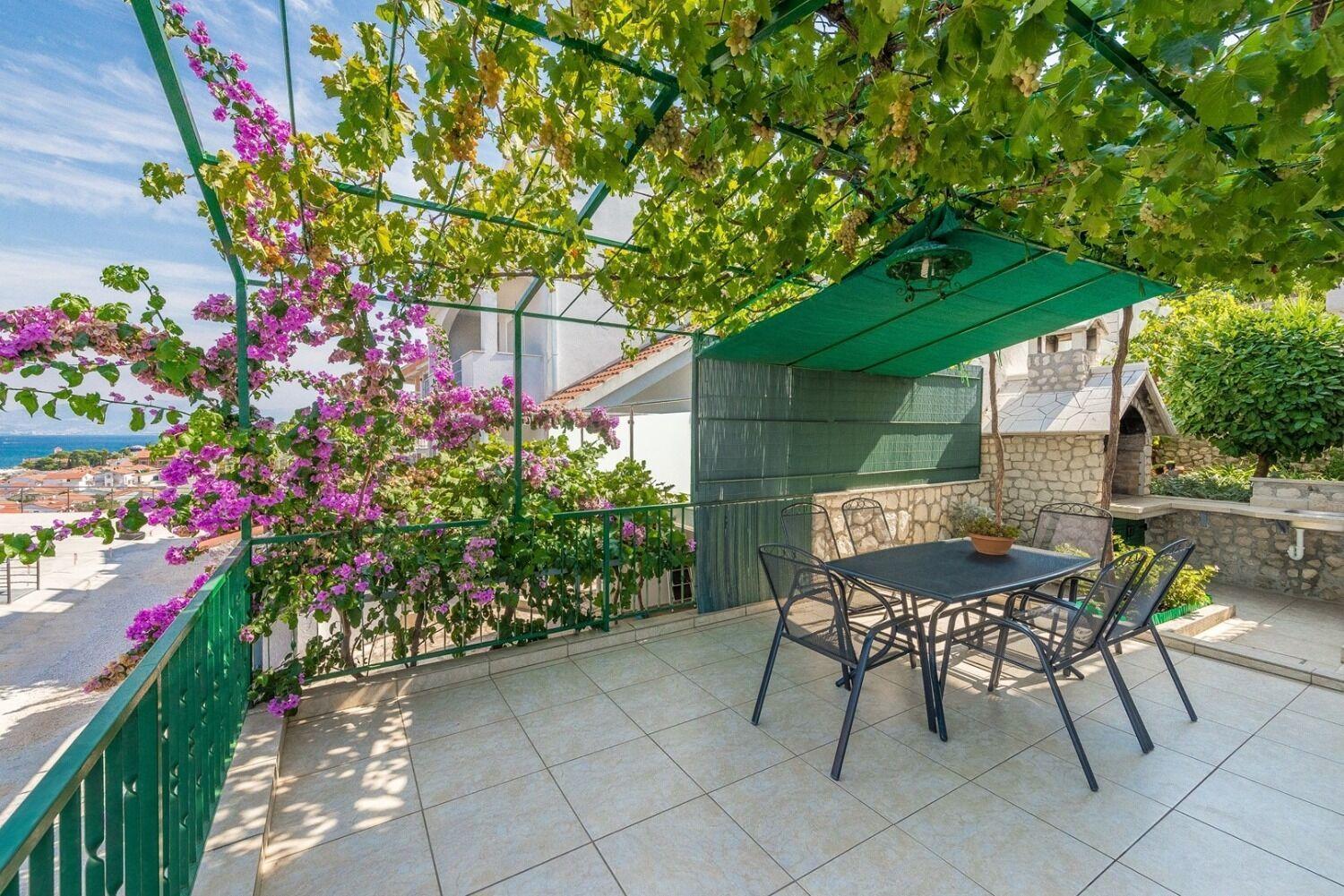 Apartment Bubi Трогир Екстериор снимка