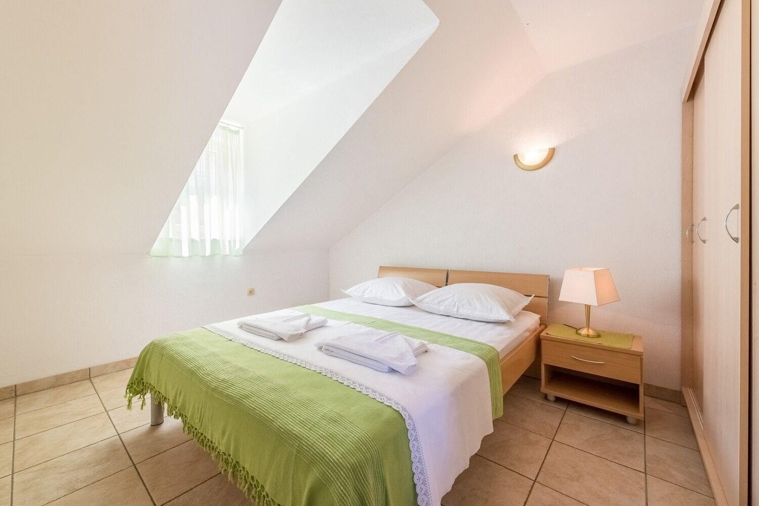 Apartment Bubi Трогир Екстериор снимка
